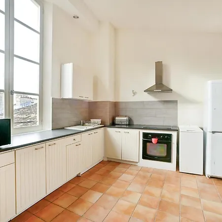 Gorgeous In With Kitchen Apartment